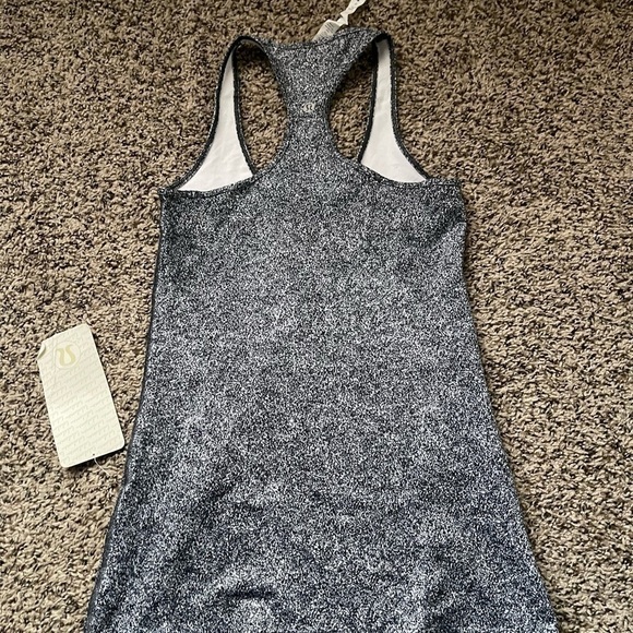 Lululemon Cool Racerback II - Picture 4 of 4